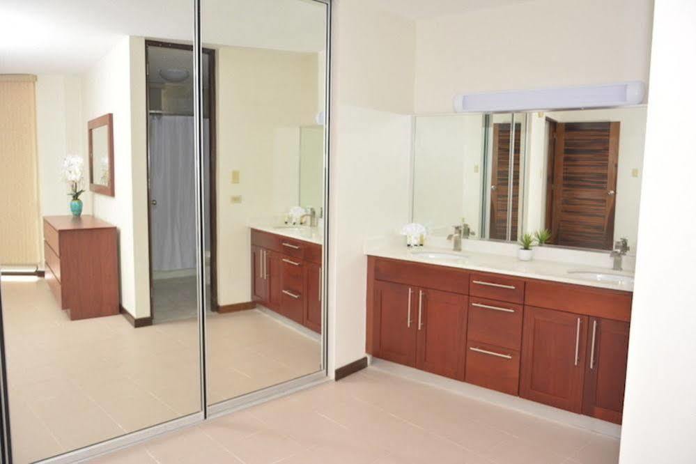 הומאסאו The Plaza Suites מראה חיצוני תמונה
