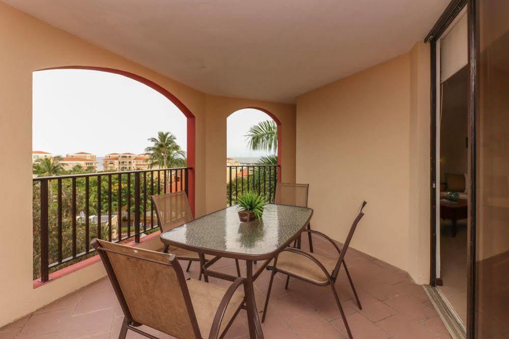 הומאסאו The Plaza Suites מראה חיצוני תמונה